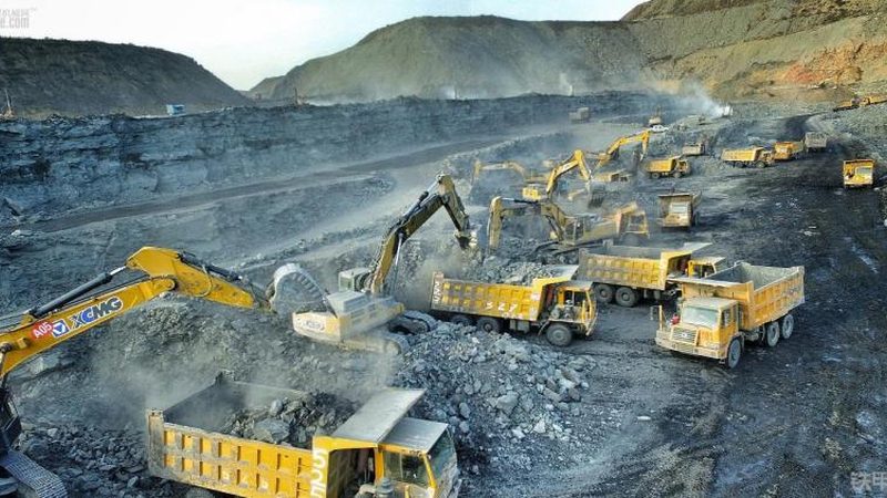 二手工程机械：分类解析与关键参数解读